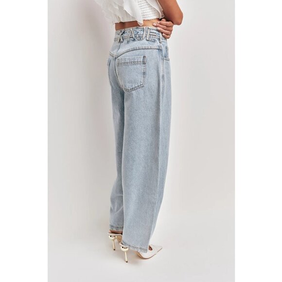 Aje Briar Barrel Jean Style 26RE3015 in Light Wash Blue - Picture 3 of 5